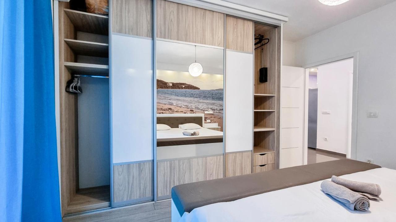 Deluxe Apartment F & M Tučepi エクステリア 写真