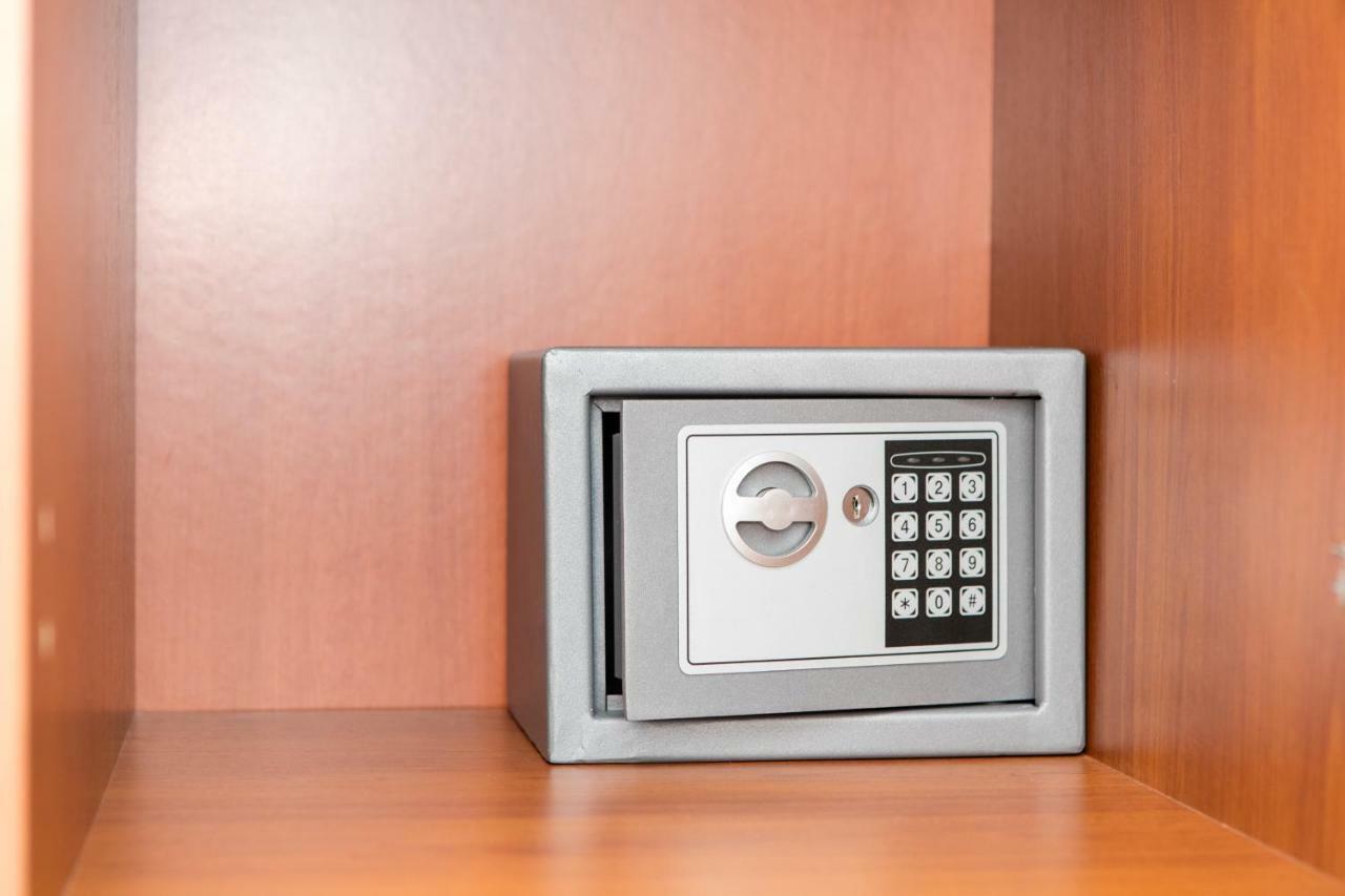 Deluxe Apartment F & M Tučepi エクステリア 写真